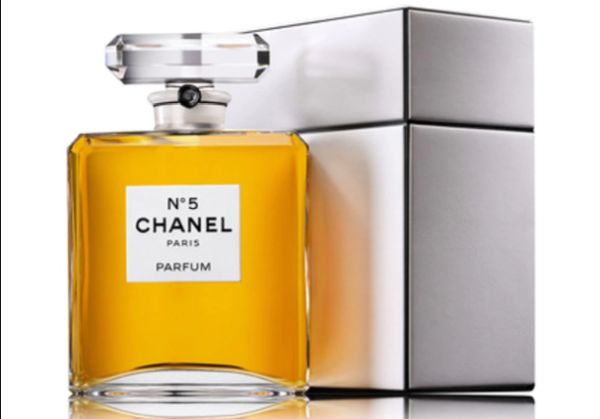 NÂ°5 Parfum Les Grands Extraits by Chanel