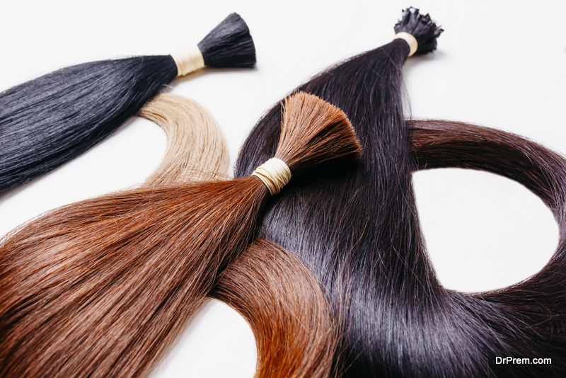 separate the hair from hair extension