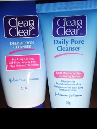 Clean & clear daily pore cleanser