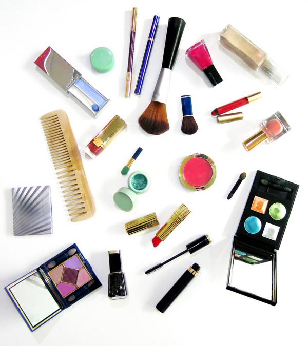Make-up artist beauty tricks