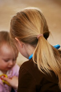 400px-Child_with_a_ponytail