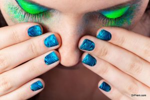 Holographic-makeup