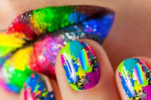 Holographic-makeup