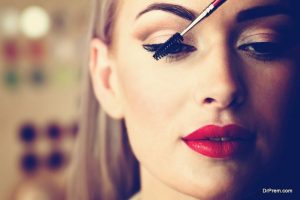 cat-eye-look