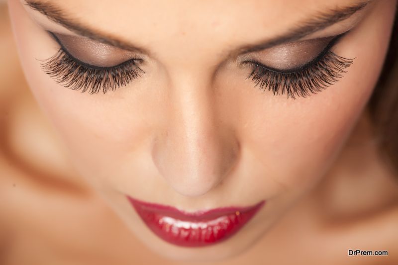 Add More Volume to Your Lashes