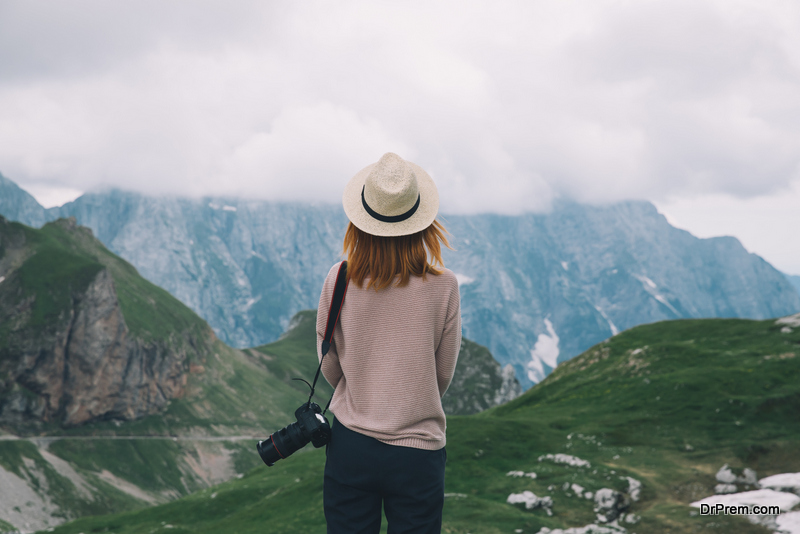 Wide-brimmed hats